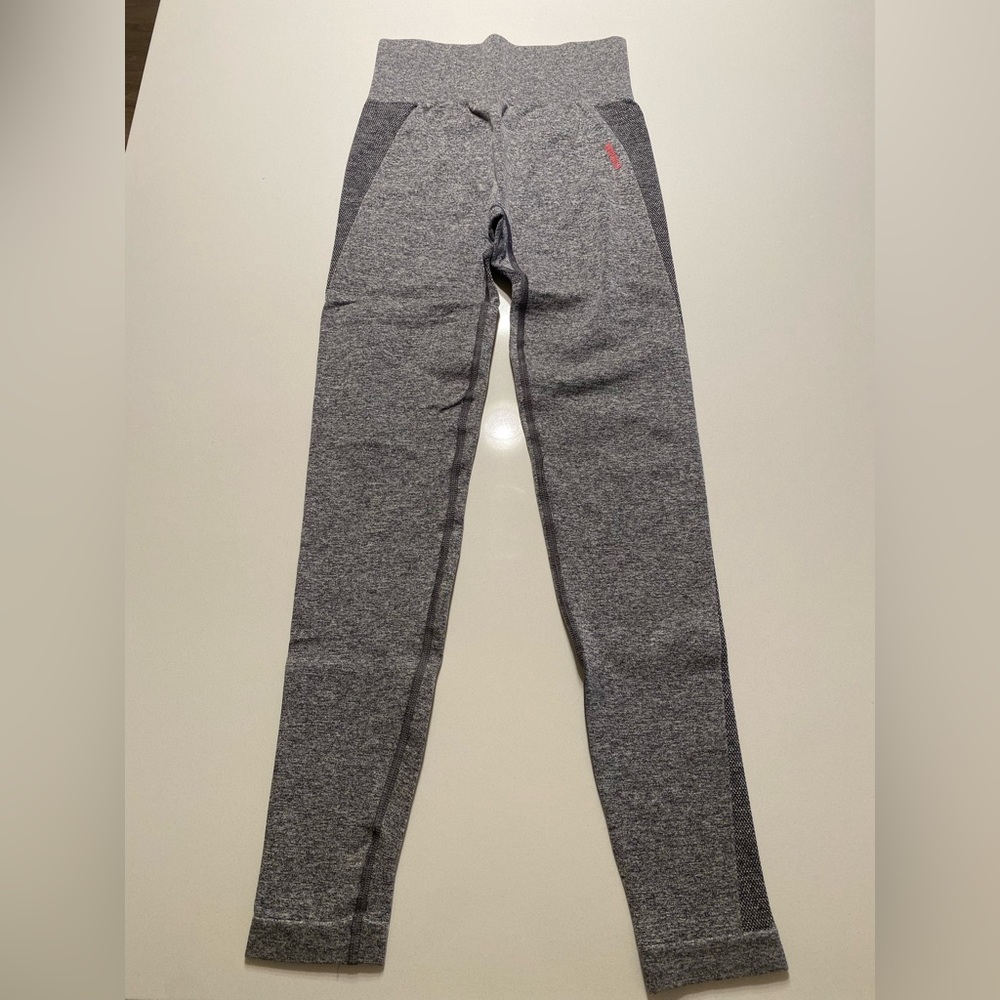 Gymshark Flex High Waisted Leggings - Charcoal/Pink - Size Small